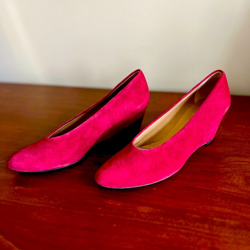 Van Eli Suede Wedges